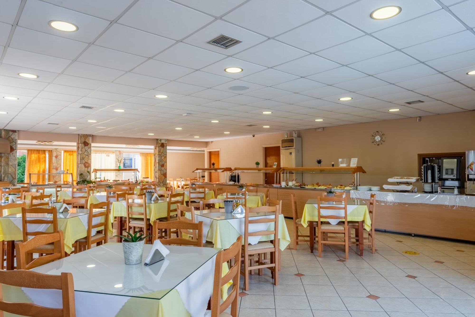 Village Inn Studios & Family Apartments Laganas Exteriér fotografie