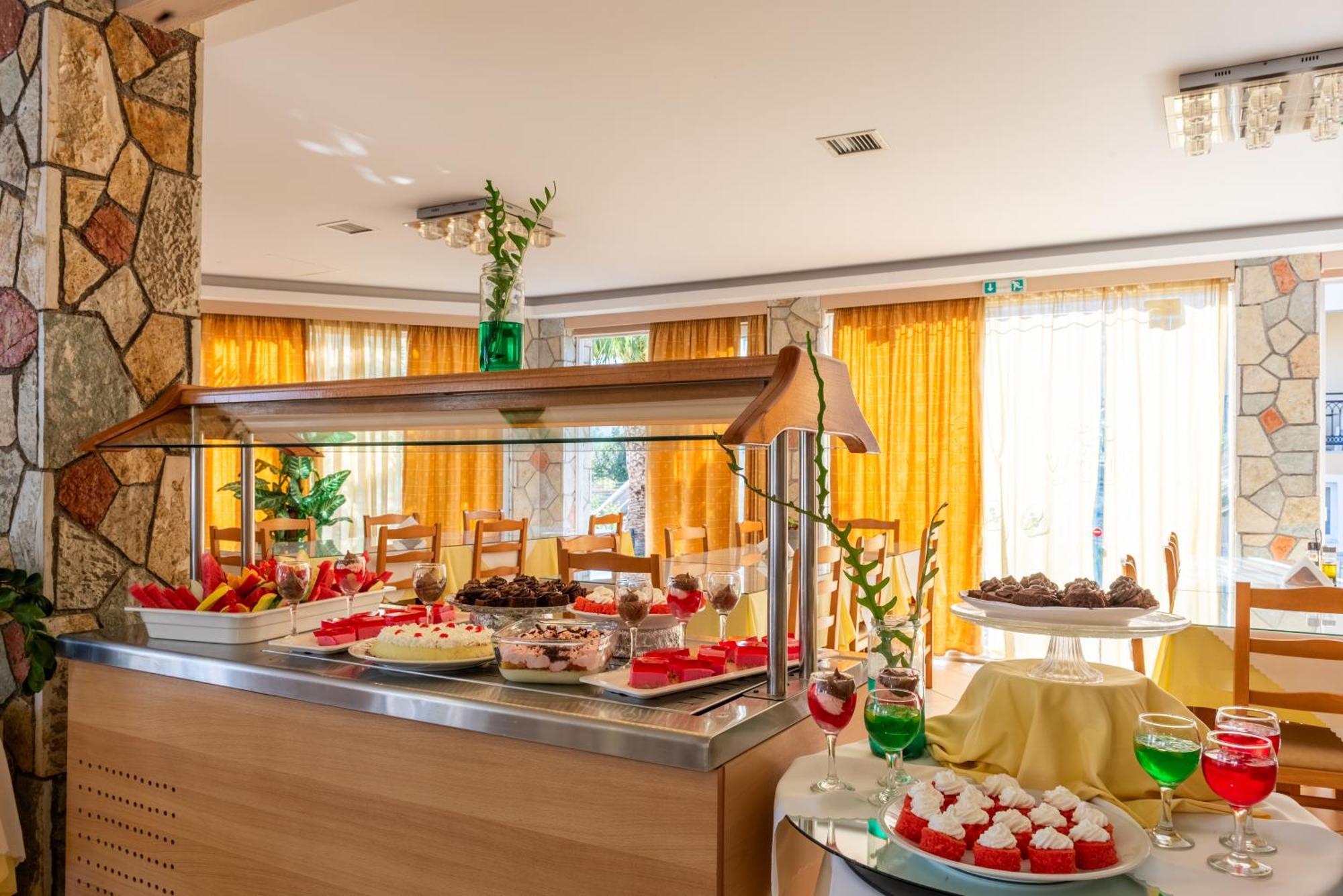 Village Inn Studios & Family Apartments Laganas Exteriér fotografie