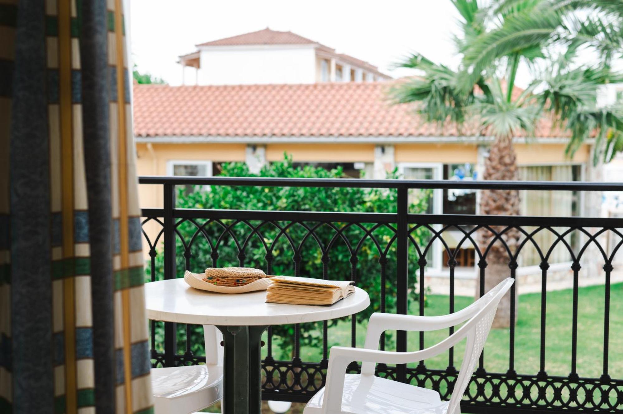 Village Inn Studios & Family Apartments Laganas Exteriér fotografie